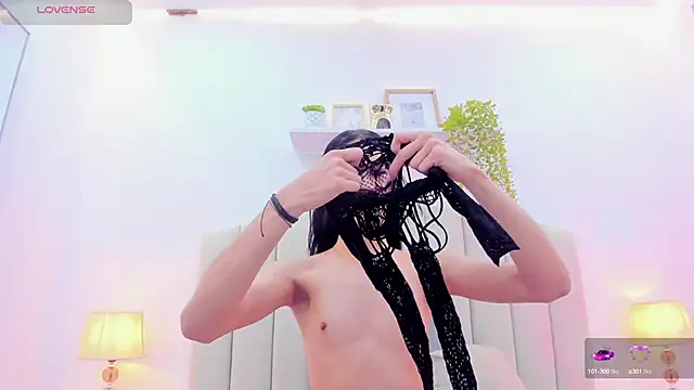 Mia thompson 19 online show from September 2025 08:01:02 PM