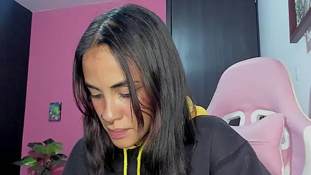 Juanadearco5 online show from December 2024 10:54:02 PM