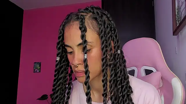 Juanadearco5 online show from January 2025 09:36:02 PM