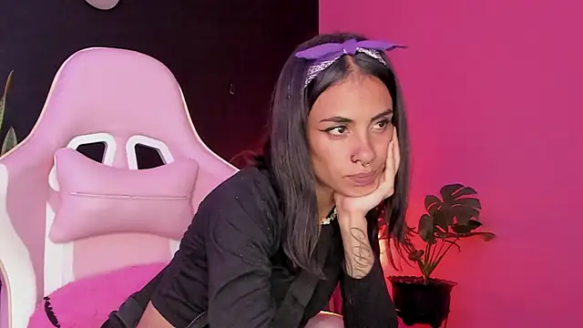 Juanadearco5 online show from February 2025 09:07:02 PM