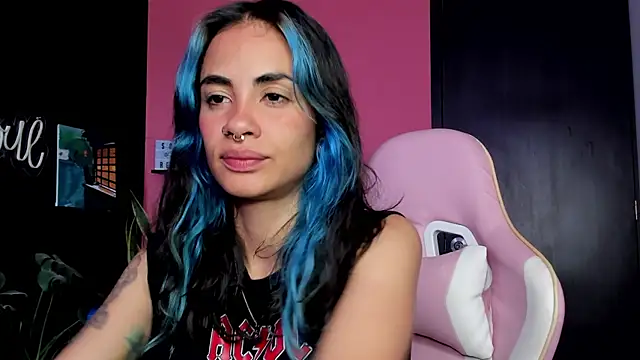 Juanadearco5 online show from November 2025 07:46:02 PM