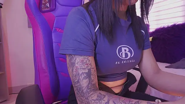 madelyn rose  online show from April 2026 06:34:01 PM