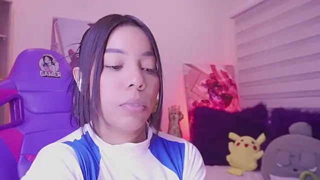 madelyn rose  online show from April 2026 07:07:02 PM