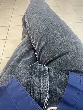 Snapshot of hotisraeli chatting on March 2025 12:11:02 PM hotisraeli online show from March 2025 12:11:02 PM