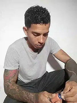 chero 95 online show from April 2026 03:20:02 AM