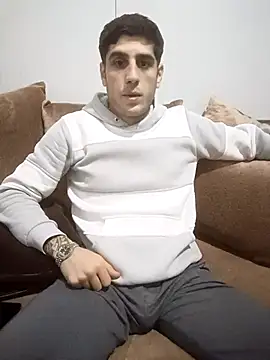 arenn1997 online show from January 2026 12:37:01 AM