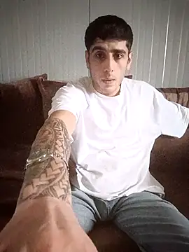 arenn1997 online show from February 2026 12:20:02 PM