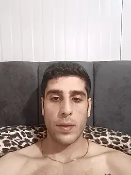 arenn1997 online show from April 2026 12:16:01 AM