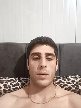 arenn1997 online show from April 2026 10:23:02 PM