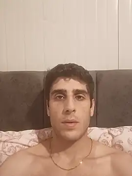 arenn1997 online show from July 2026 10:12:01 PM