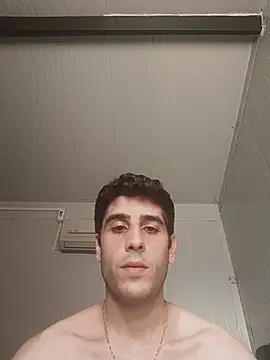 arenn1997 online show from July 2026 12:09:01 PM