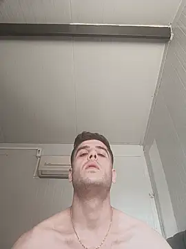 arenn1997 online show from July 2026 12:11:01 PM