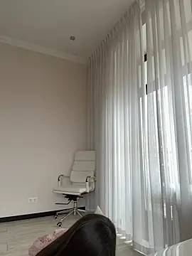 Hott Lolla online show from March 2025 08:59:01 AM