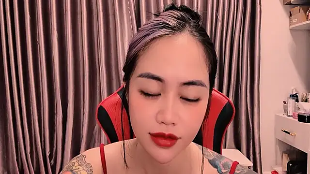 witch-39 online show from February 2026 06:41:02 AM