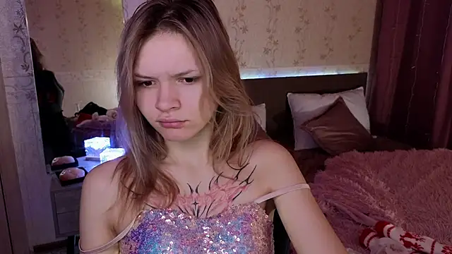 LitaBrom online show from December 2024 01:18:01 AM