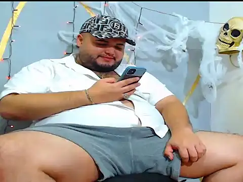 damian chubby online show from October 2025 12:06:02 PM