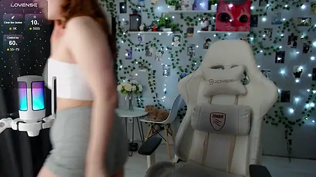 Meow babe online show from January 2025 03:51:02 AM