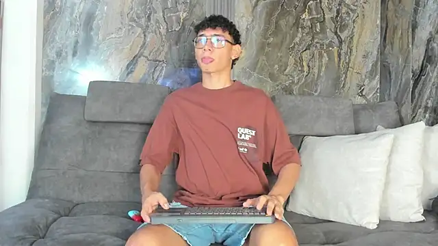 Daviid laidd online show from January 2026 07:08:02 PM