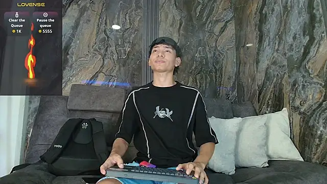 Daviid laidd online show from March 2026 08:02:02 PM