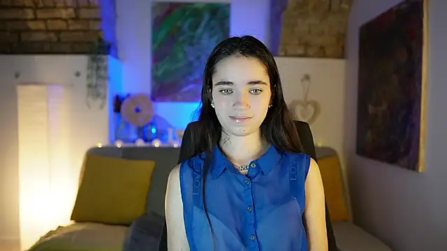 Gia Paige18 online show from December 2024 02:24:02 PM