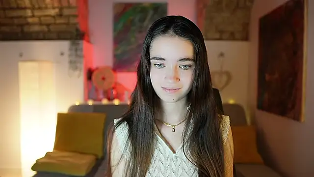 Gia Paige18 online show from December 2024 03:15:01 PM