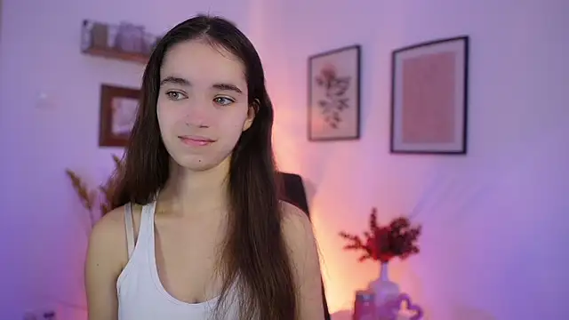 Gia Paige18 online show from October 2025 01:12:01 PM