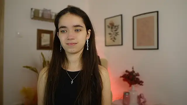 Snapshot of Gia_Paige18 chatting on February 2026 07:12:01 PM Gia Paige18 online show from February 2026 07:12:01 PM