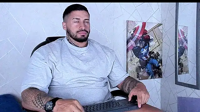 Cristian Walker online show from October 2025 10:25:01 AM