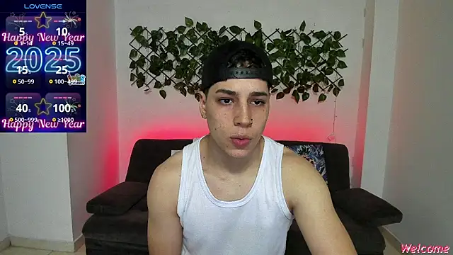 jonathanjoestar  online show from January 2025 08:02:01 PM