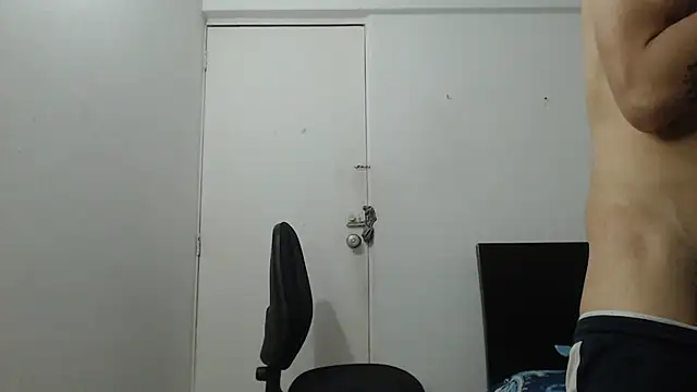 Snapshot of dimitriquiet05 chatting on December 2024 08:30:01 AM dimitriquiet05 online show from December 2024 08:30:01 AM