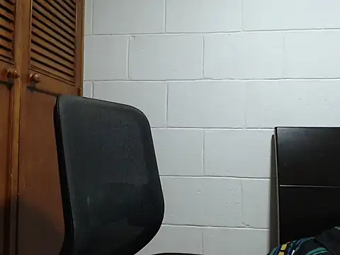 Snapshot of dimitriquiet05 chatting on February 2026 05:50:01 AM dimitriquiet05 online show from February 2026 05:50:01 AM