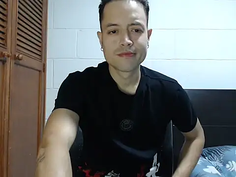 Snapshot of dimitriquiet05 chatting on February 2026 09:27:01 PM dimitriquiet05 online show from February 2026 09:27:01 PM