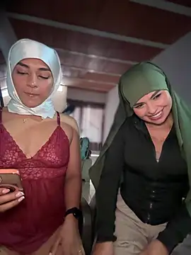 lalilamassu1 online show from April 2026 06:35:01 PM