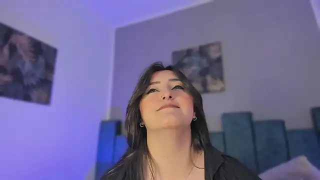 Snapshot of Kathia_Morelli chatting on July 2026 11:58:02 AM Kathia Morelli online show from July 2026 11:58:02 AM