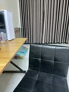 Louis Baby online show from December 2024 05:32:01 PM