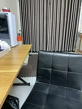 Louis Baby online show from December 2024 05:40:02 PM