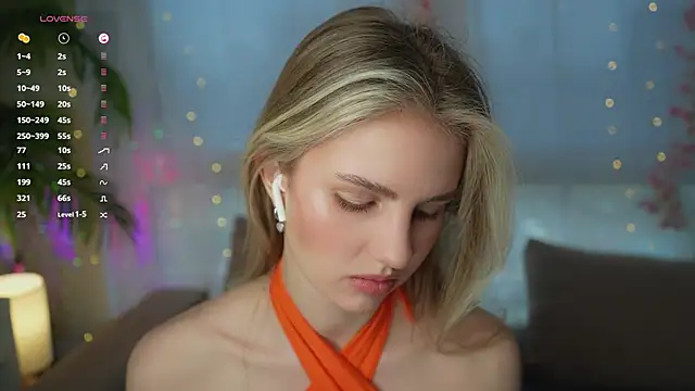 Fluffy-Angel online show from January 2025 08:04:01 AM