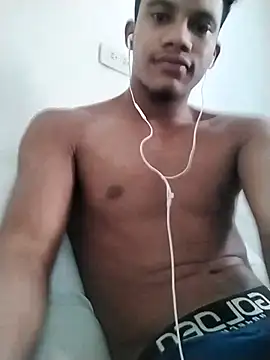 Snapshot of Gutierrez6383 chatting on March 2025 09:24:01 PM Gutierrez6383 online show from March 2025 09:24:01 PM