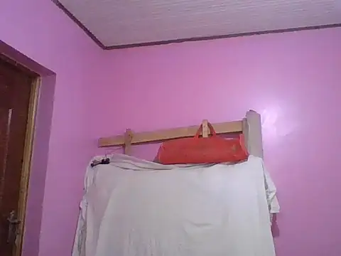 Snapshot of Tonedom chatting on October 2025 02:51:02 PM Tonedom online show from October 2025 02:51:02 PM