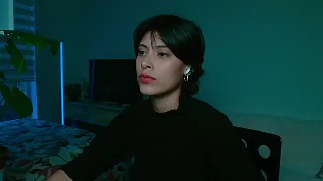 Snapshot of oxiris_1 chatting on December 2025 10:25:02 PM oxiris 1 online show from December 2025 10:25:02 PM