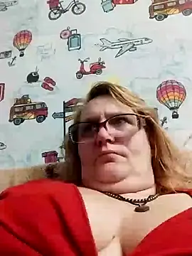 Forest-Lady online show from February 2025 05:43:02 PM