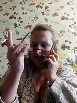 Forest-Lady online show from October 2025 08:14:02 AM