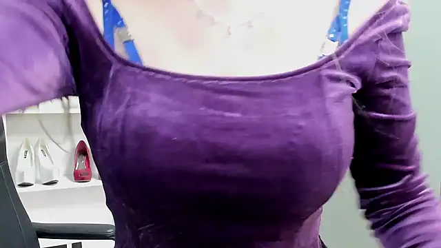 kitty valeria online show from January 2026 06:11:01 PM