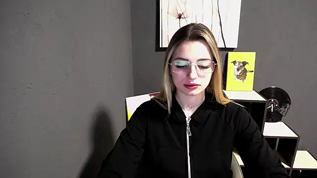 Snapshot of lady_olivia_ chatting on April 2026 12:14:02 PM lady olivia online show from April 2026 12:14:02 PM