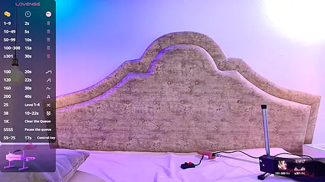 Victoria Adams14 online show from March 2025 05:54:01 PM