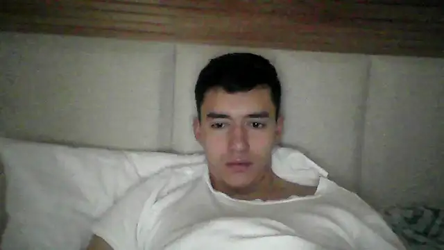 Estebitan vm online show from October 2025 02:47:01 PM