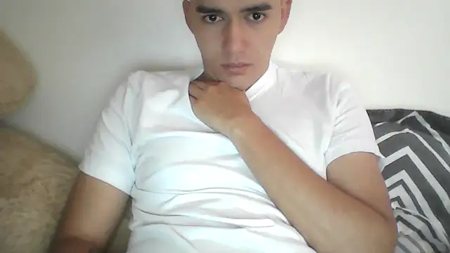 Estebitan vm online show from November 2025 01:33:02 PM