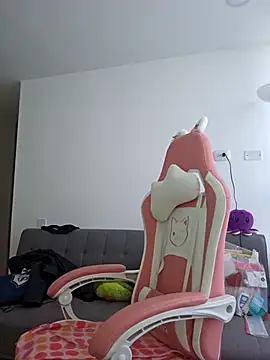 azumiichan online show from February 2026 01:33:02 PM