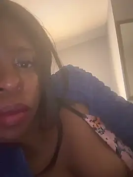 Snapshot of CamGirlLeanna chatting on January 2025 10:49:02 PM CamGirlLeanna online show from January 2025 10:49:02 PM