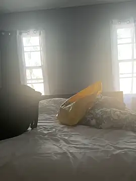 Snapshot of CamGirlLeanna chatting on February 2025 02:31:02 PM CamGirlLeanna online show from February 2025 02:31:02 PM